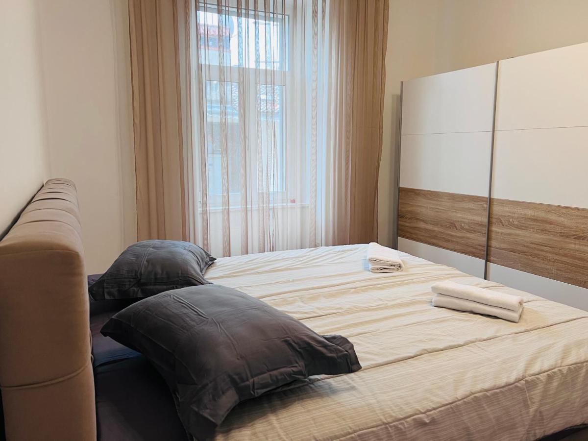 Apartment For Special Getaway Rose Pula Dış mekan fotoğraf